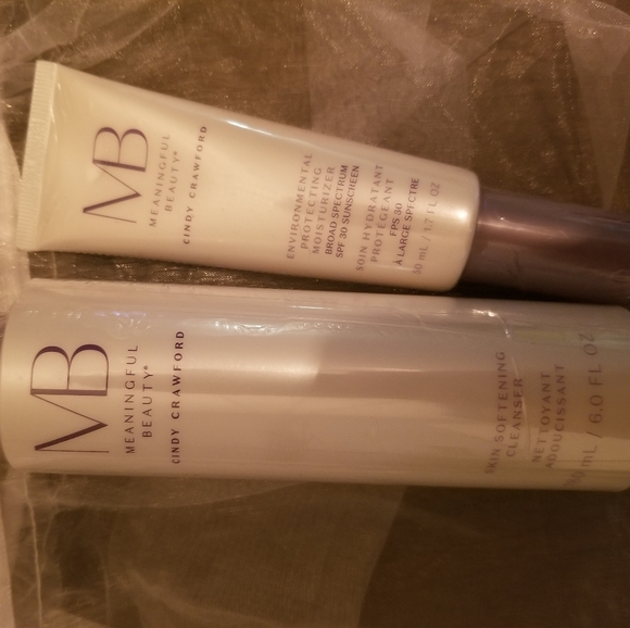 BRAND NEW Meaningful Beauty DELUX grab bag!!! - Picture 4 of 7